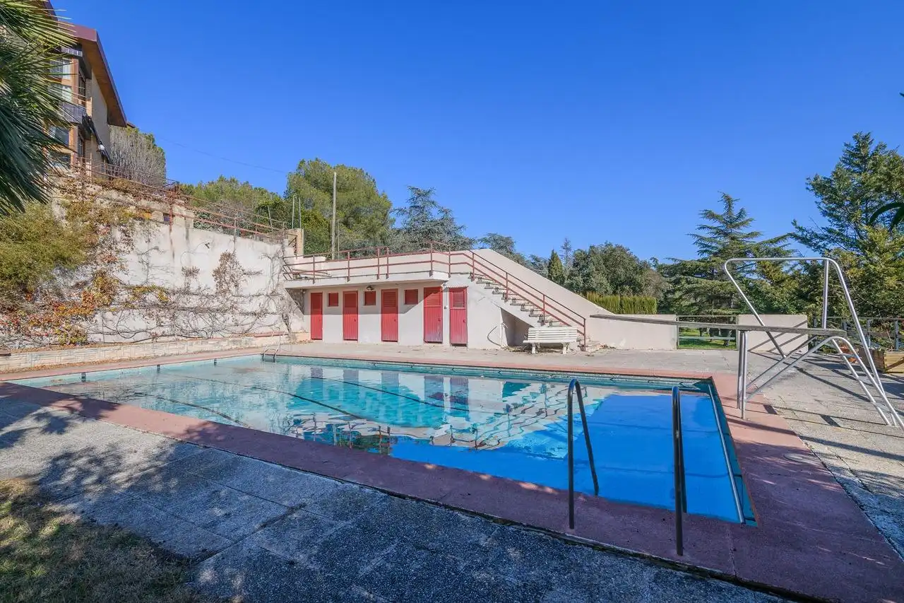 Swimming pool of Houses for sale in Manresa  with Air Conditioner, Heating and Private garden