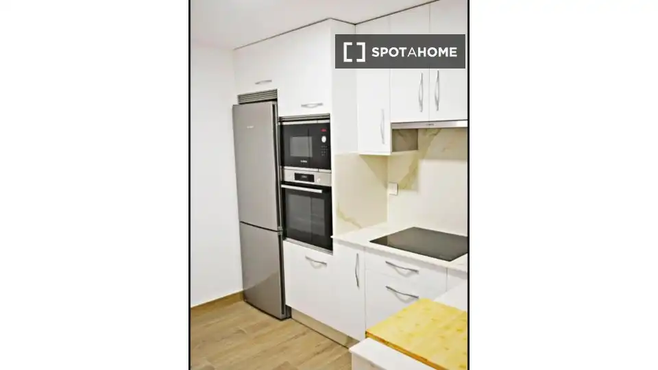 Kitchen of Apartments for share in Santiago de Compostela   with Air Conditioner, Heating and Terrace
