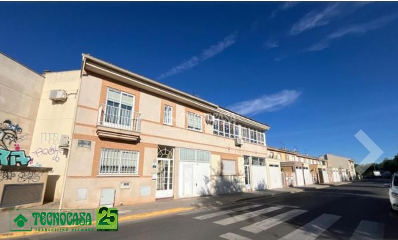 Casa adosada en venta