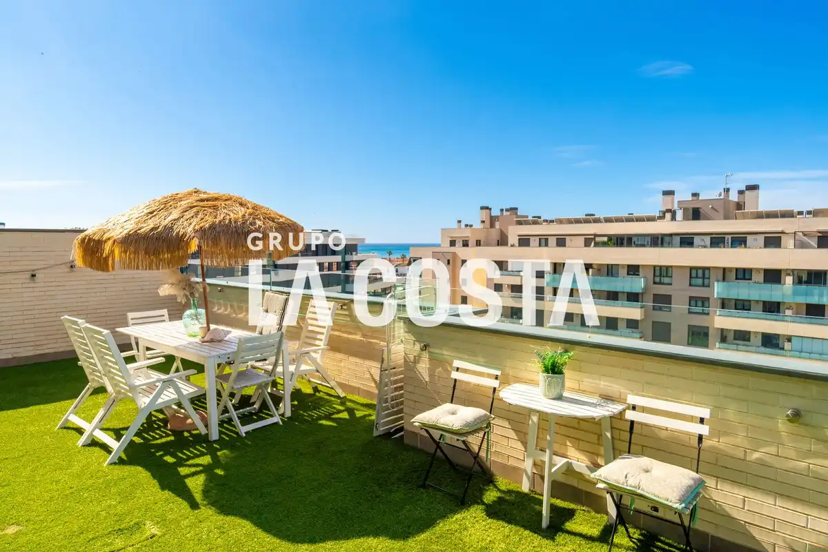 Terraza de Ático en venta en Torremolinos con Aire acondicionado, Terraza y Trastero