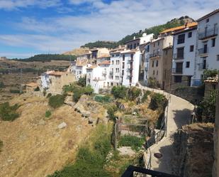 Vista exterior de Casa o xalet en venda en Ares del Maestrat amb Balcó