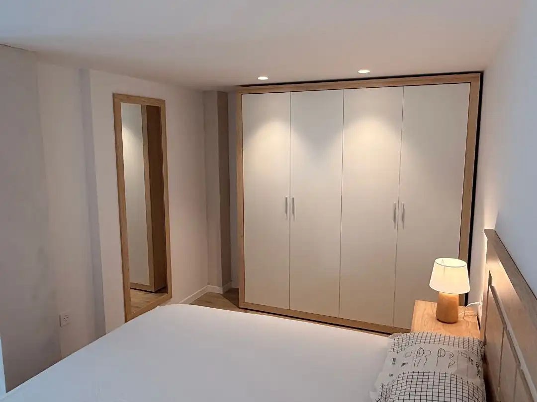 Schlafzimmer von Loft zur Miete in Paterna mit Klimaanlage, Parkett und Möbliert