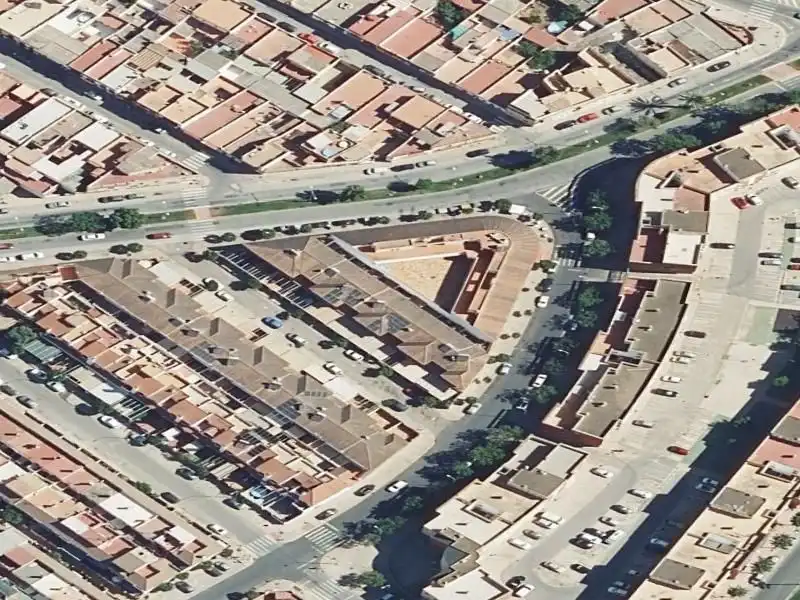Vista exterior de Piso en venta en Dos Hermanas