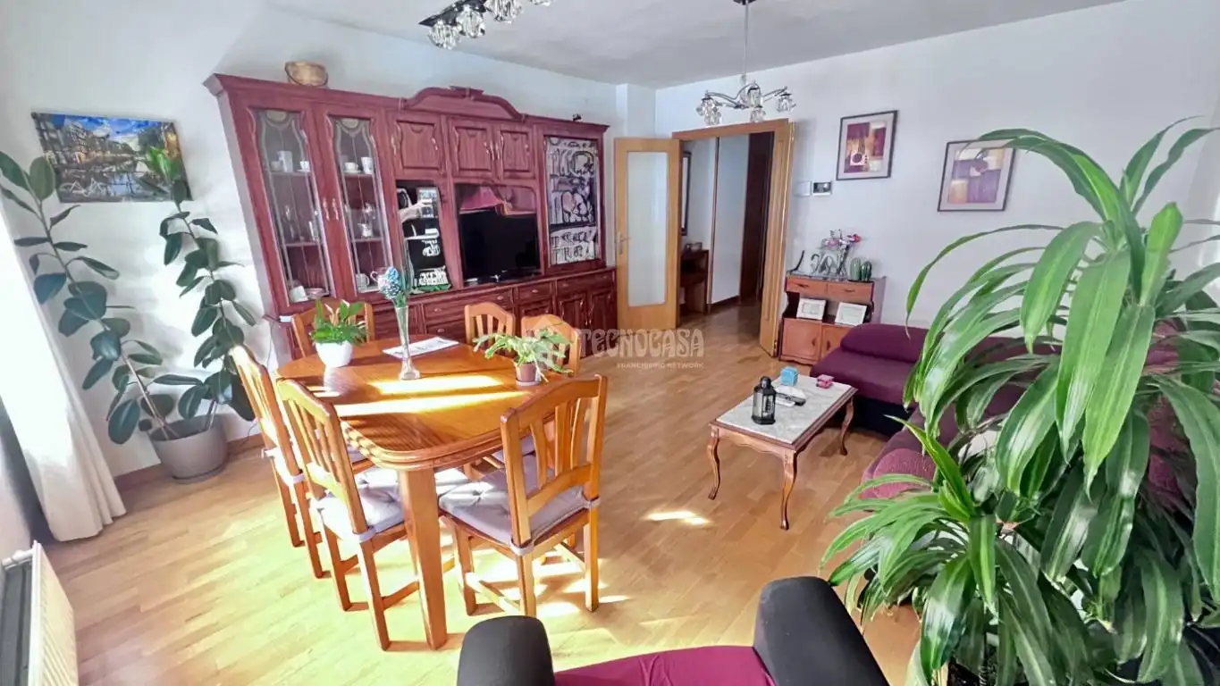 Sala d'estar de Pis en venda en Alcalá de Henares amb Aire condicionat, Calefacció i Terrassa