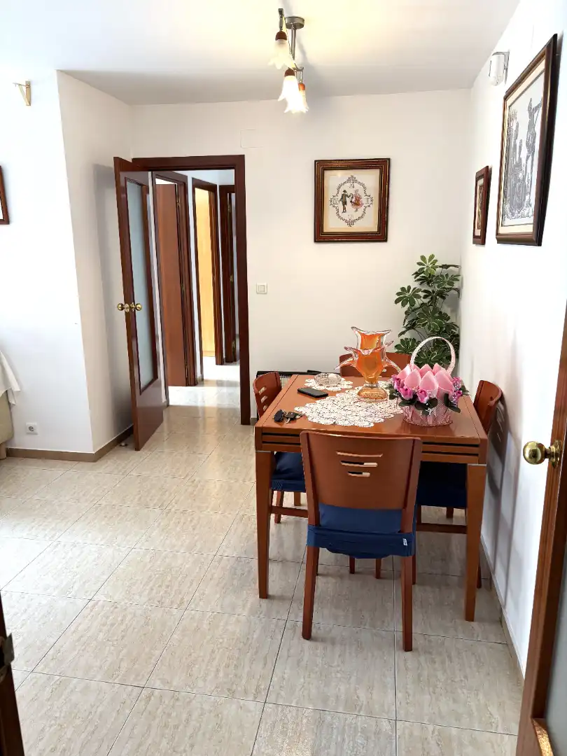 Comedor de Piso en venta en Vilafranca del Penedès con Aire acondicionado, Trastero y Amueblado