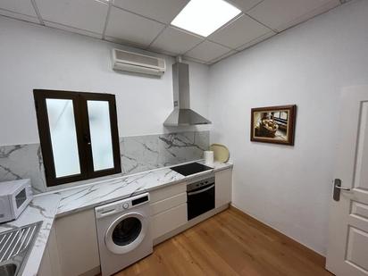 Kitchen of Flat for sale in  Santa Cruz de Tenerife Capital  with Air Conditioner