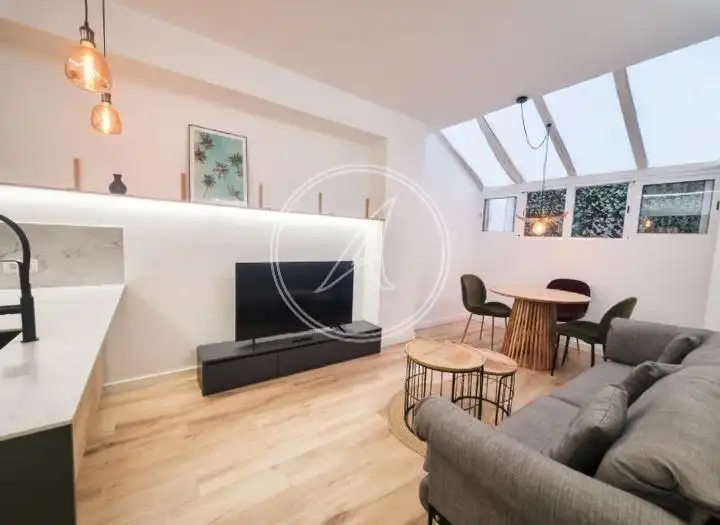 Piso con ascensor en venta en Avenida Condes de Soto Ameno