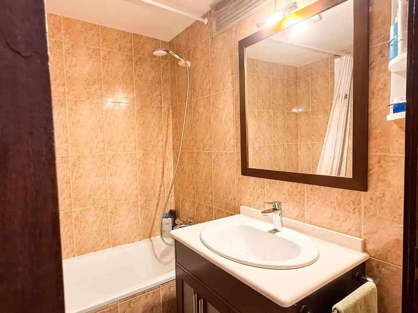 Baño de Piso en venta en Majadahonda con Jardín privado, Parquet y Trastero