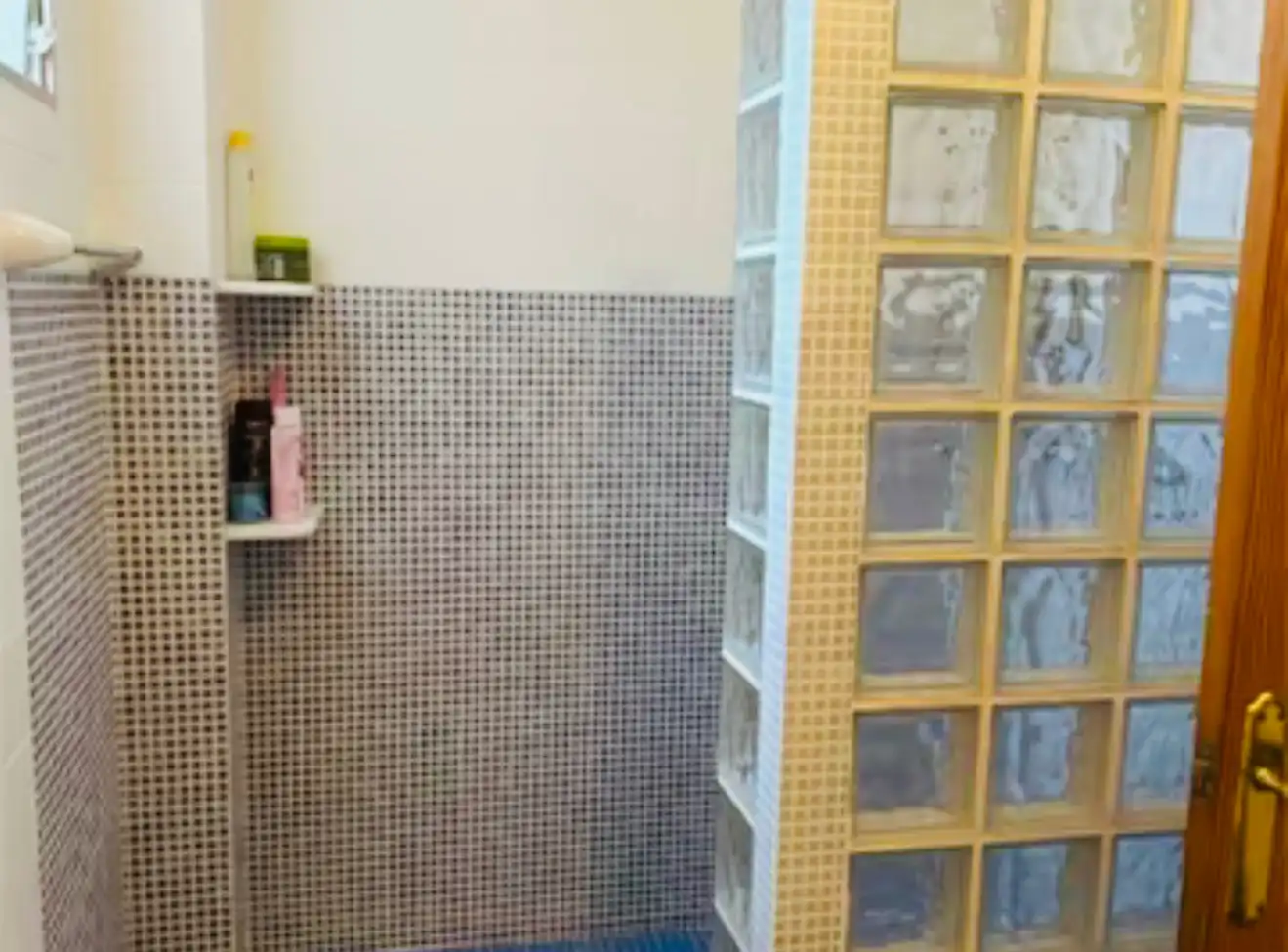 Baño de Casa adosada en venta en Beniarbeig con Aire acondicionado, Calefacción y Terraza