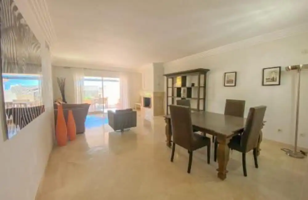 Apartament amb piscina en venda a Nueva Andalucía, imagen 23