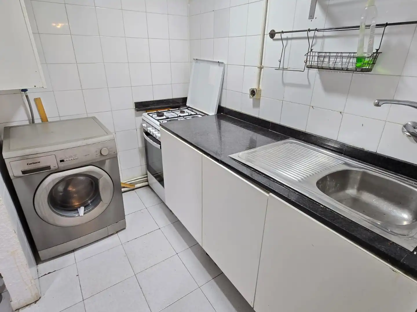 Cocina de Estudio en venta en Barcelona con Balcón