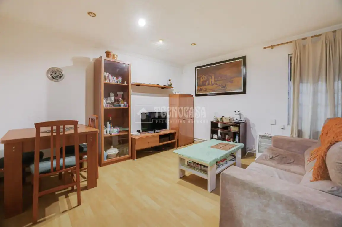 Sala de estar de Piso en venta en Ripollet con Calefacción