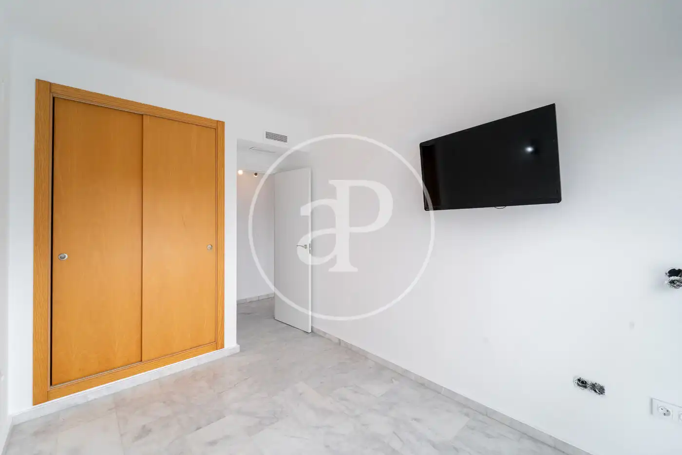 Bedroom of Flat for sale in Benidorm  with Air Conditioner, Heating and Private garden