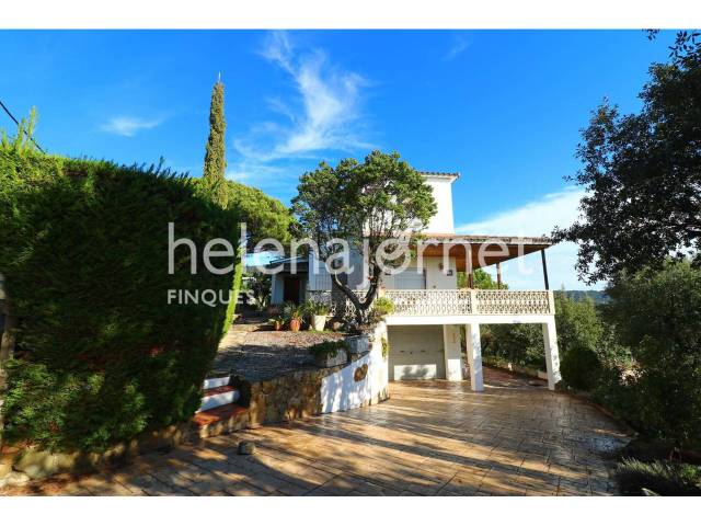 Casa-chalet en Venta en Urbanitzacions del Nord