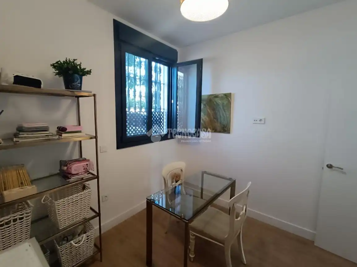 Habitación de Piso en venta en Sevilla con Aire acondicionado