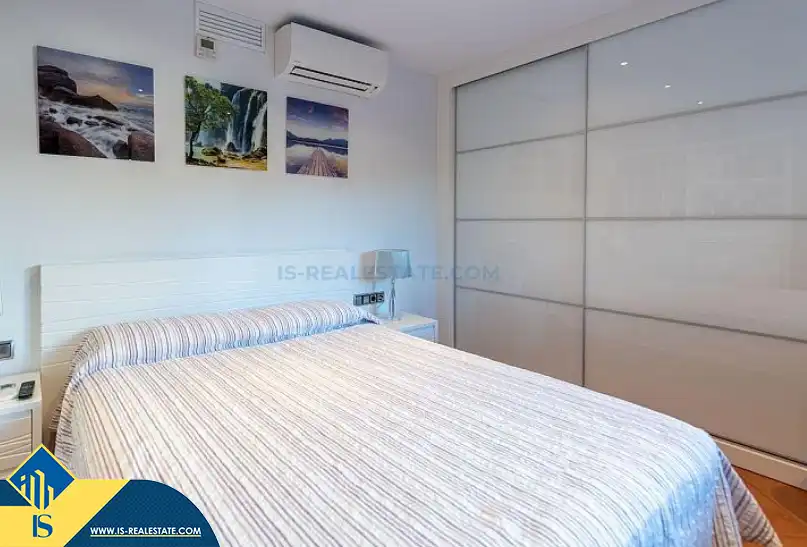 Chalet con piscina en venta en Marisol Park - Ortembach - Los Almendros, imagen 13