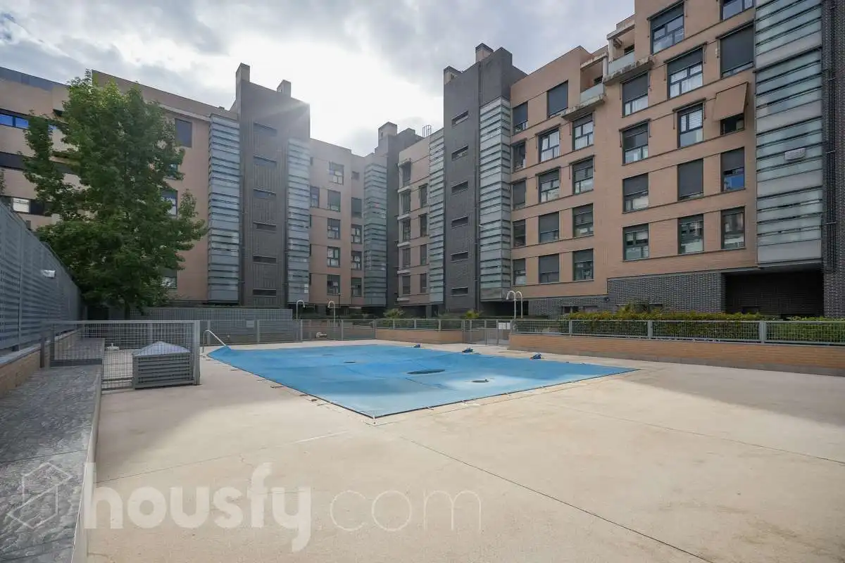 Vista exterior de Pis en venda en Villa de Vallecas