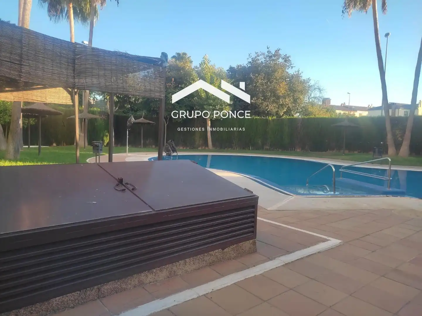 Swimming pool of Flat for sale in Jerez de la Frontera  with Air Conditioner, Swimming Pool and Community pool