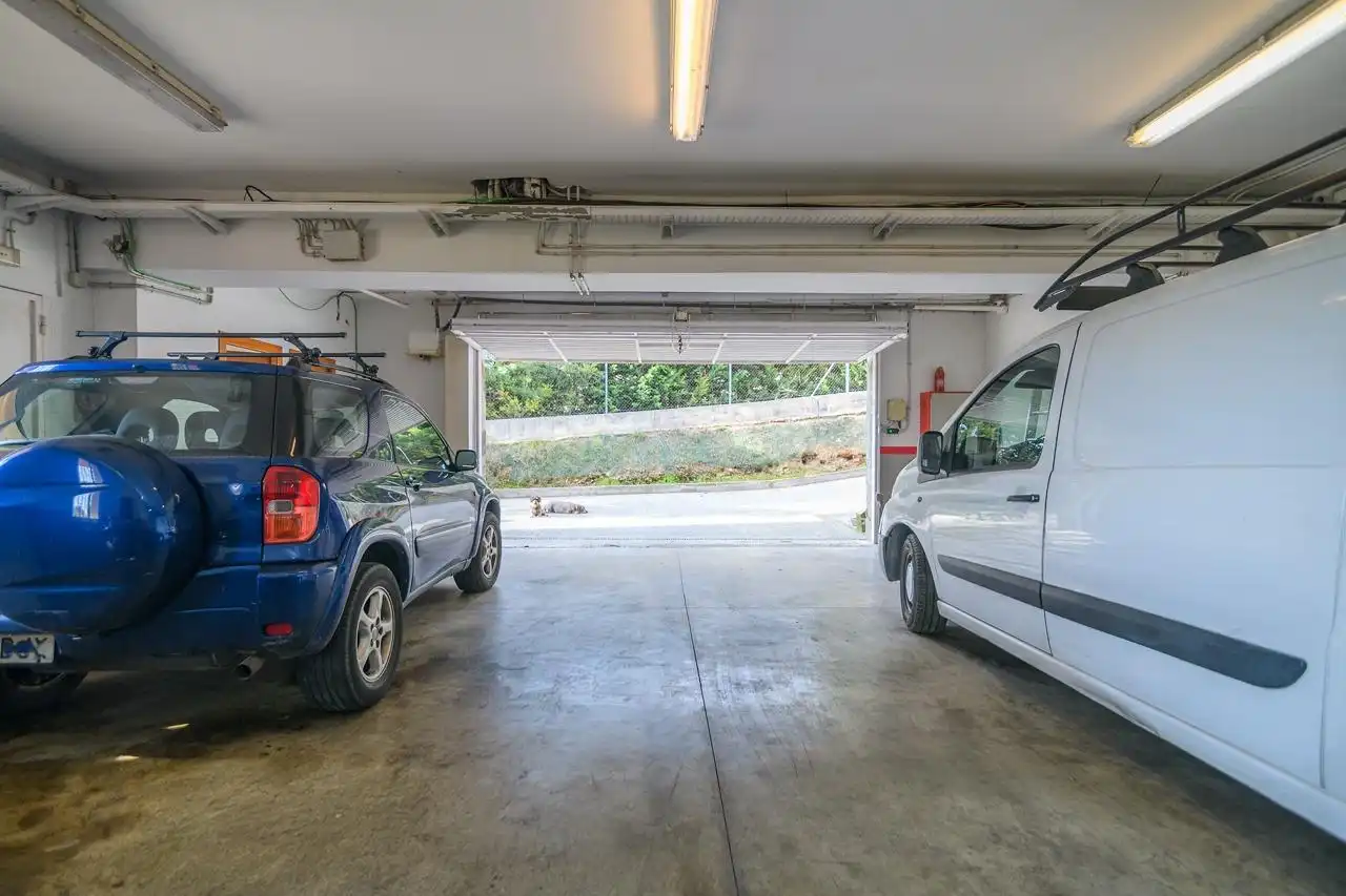 Parking of Houses for sale in Sabadell  with Air Conditioner, Heating and Terrace