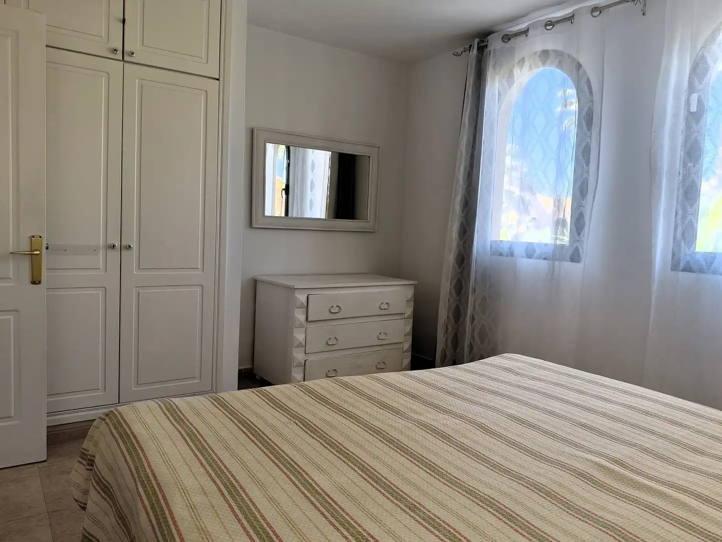 Habitación de Apartamento en venta en La Oliva con Jardín privado, Terraza y Piscina comunitaria