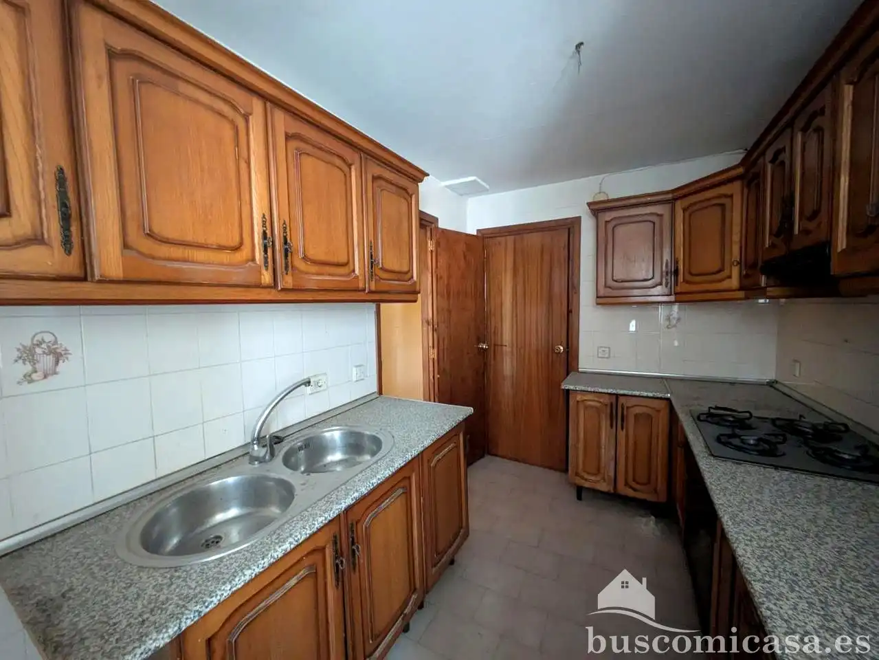 Kitchen of Flat for sale in Mengíbar  with Balcony