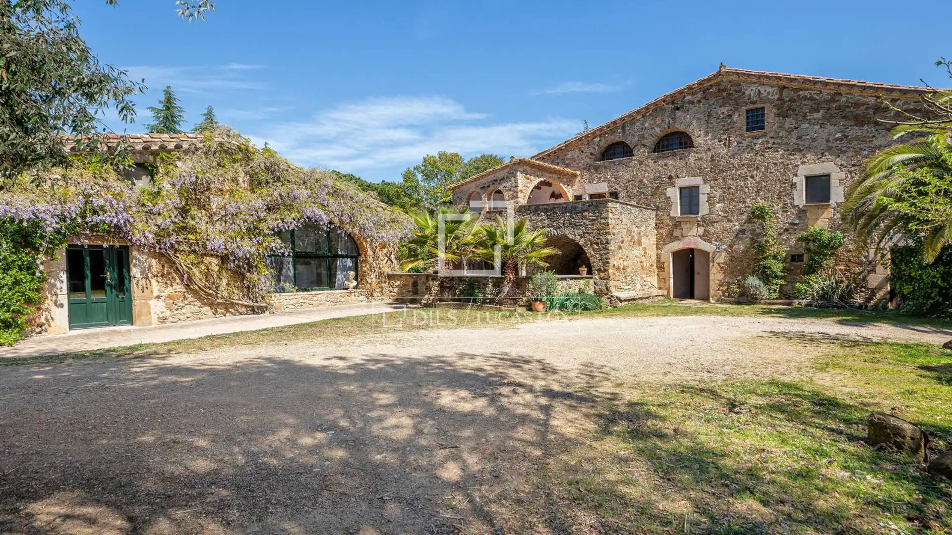 Vista exterior de Finca rústica en venda en Sant Martí Vell amb Calefacció, Jardí privat i Traster