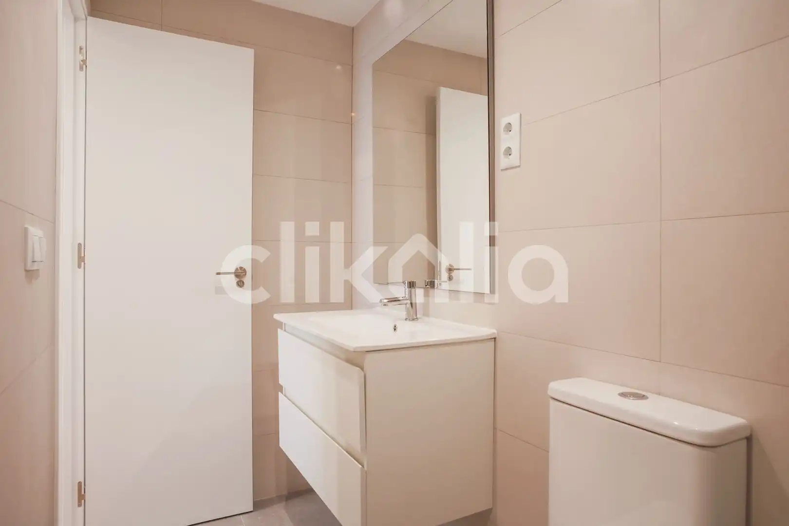 Baño de Piso de alquiler en Móstoles con Calefacción