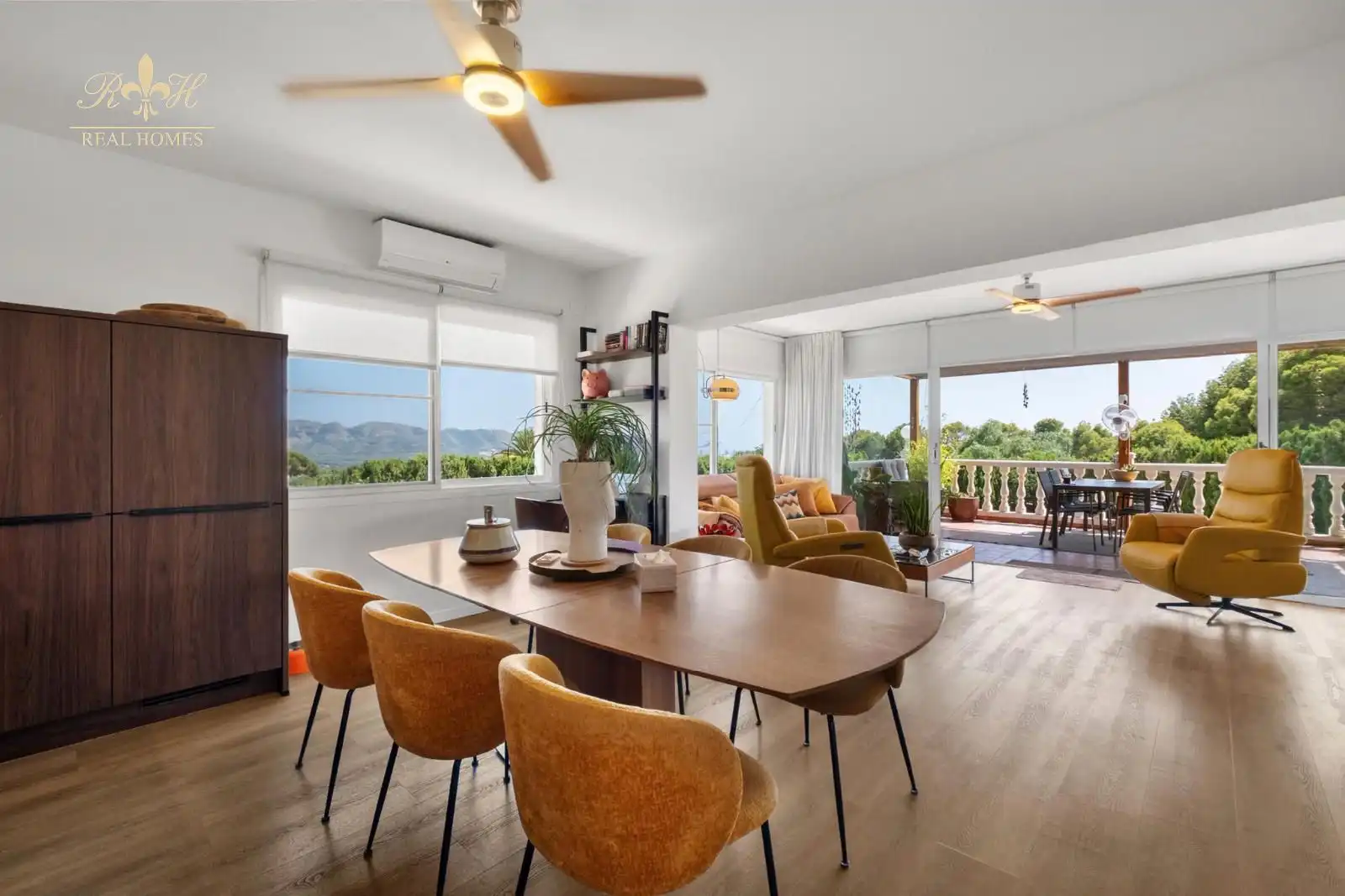 Comedor de Casa o chalet en venta en La Nucia con Aire acondicionado, Piscina y Amueblado