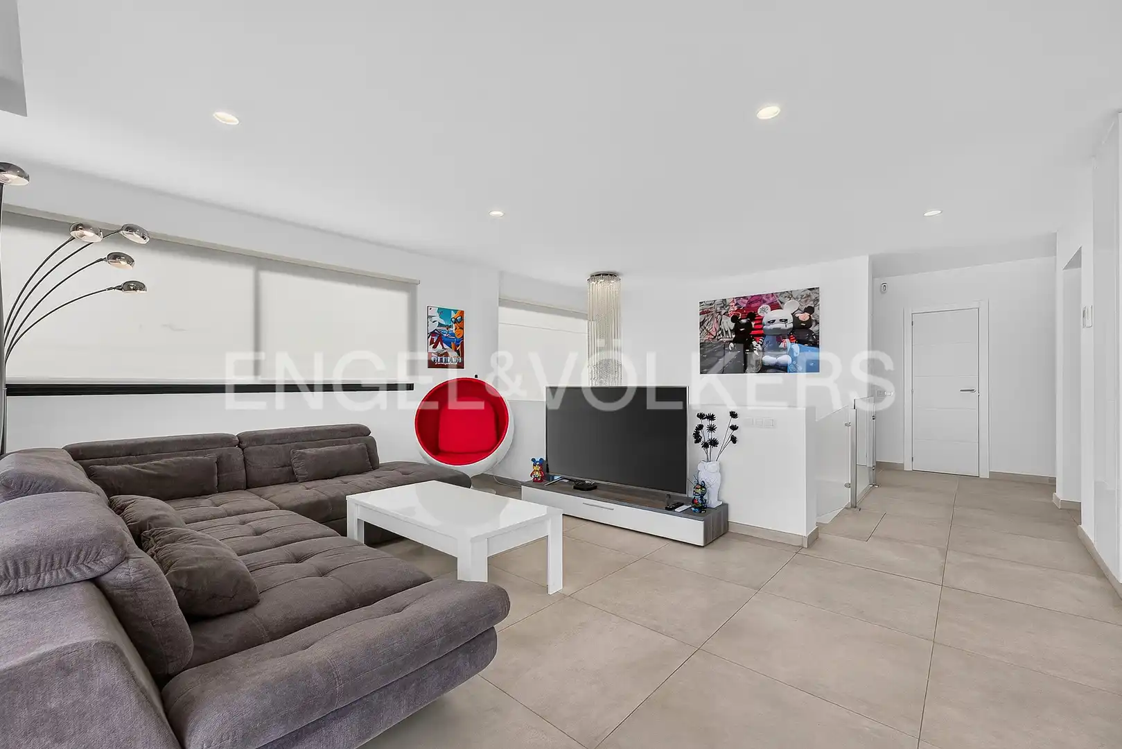 Wohnung zum Verkauf in Adeje mit Klimaanlage, Terrasse und Schwimmbad