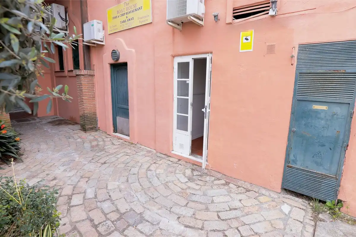 Vista exterior de Local en venda en Mijas