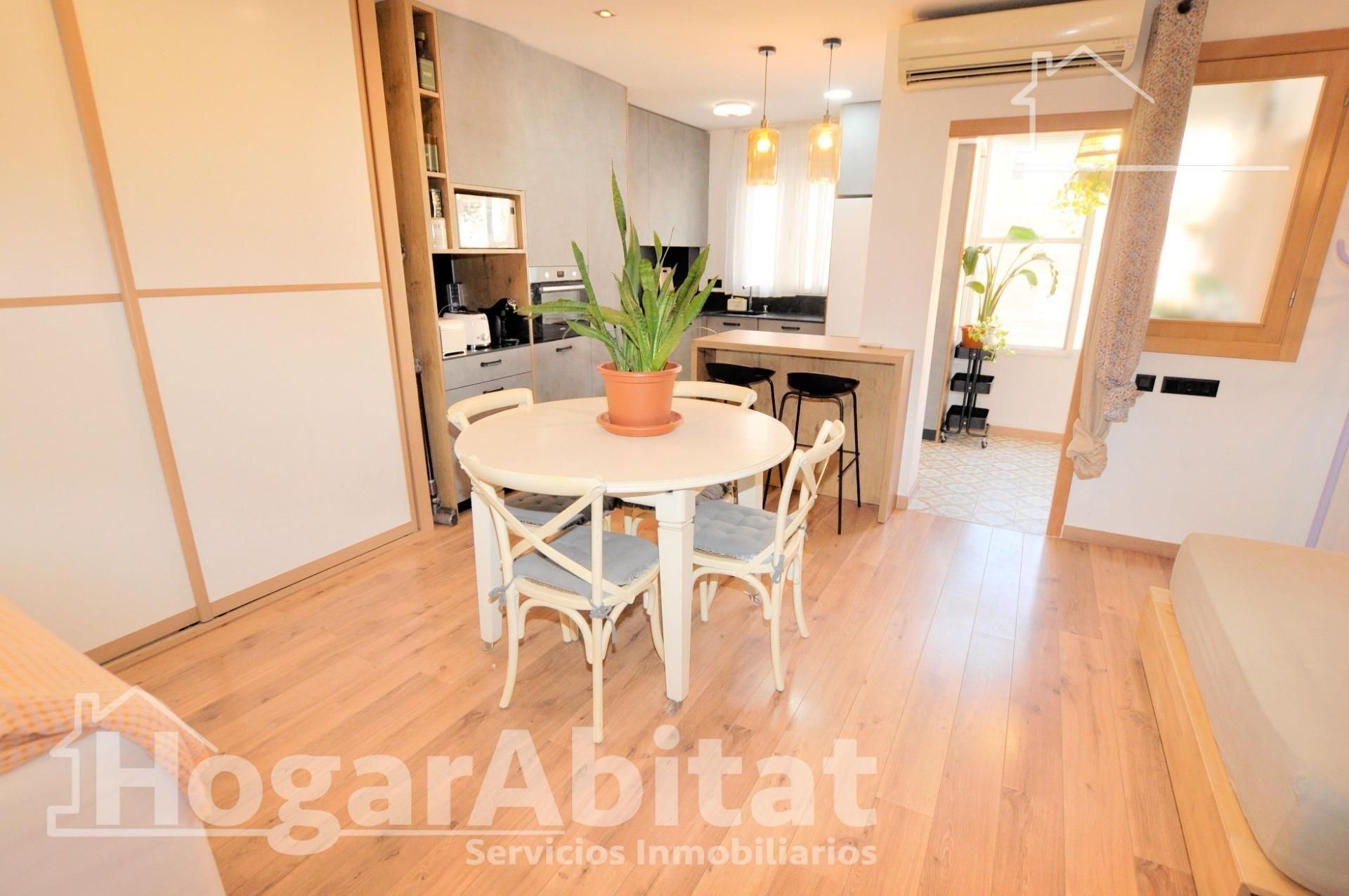 Cocina de Piso en venta en  Valencia Capital con Aire acondicionado y Parquet