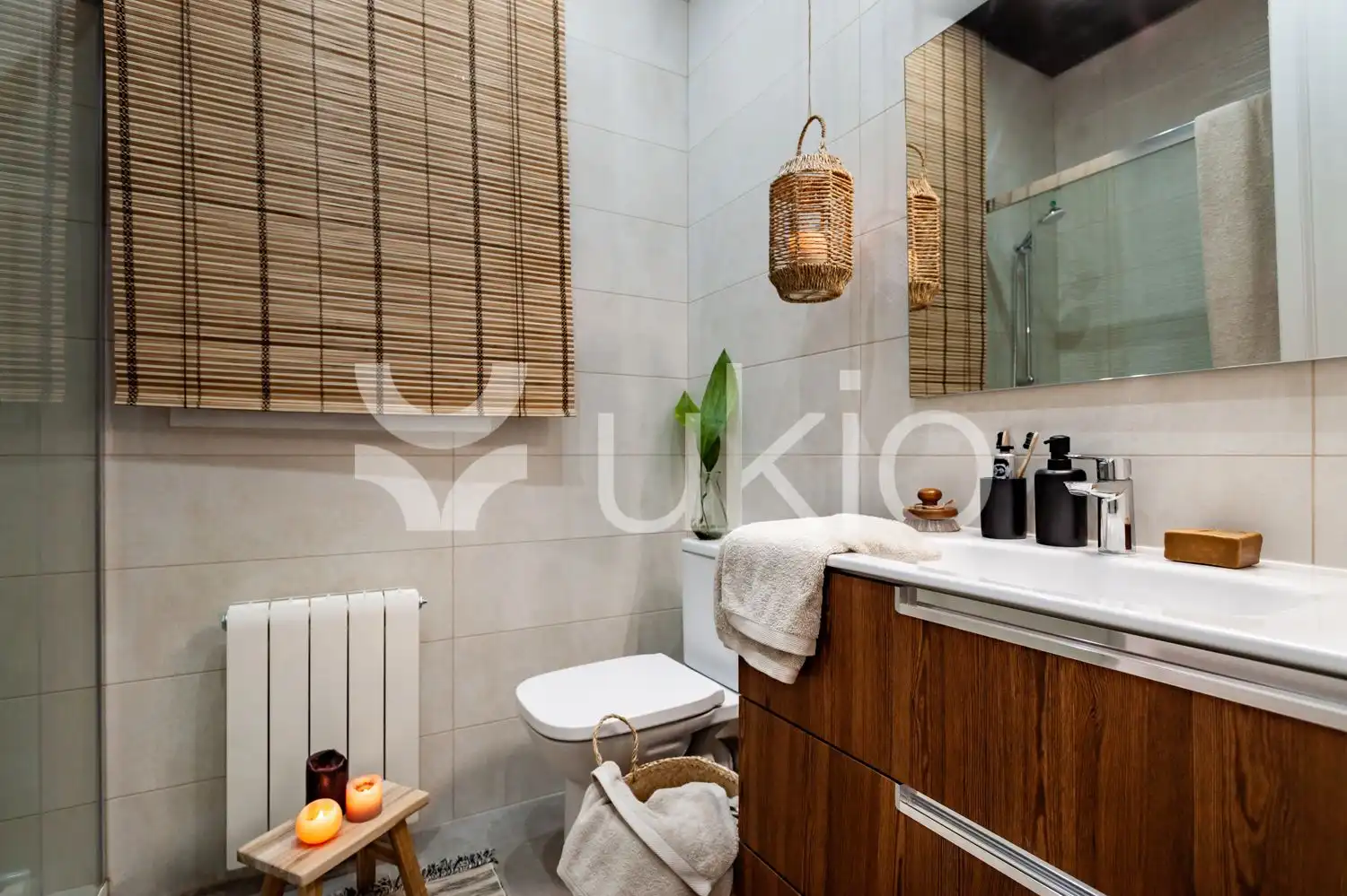 Baño de Apartamento de alquiler en Barcelona con Aire acondicionado, Amueblado y Horno