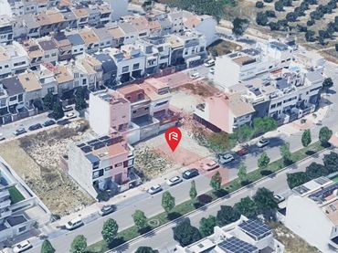 Terreny residencial en venda a Calle Antonio Romero Maroto