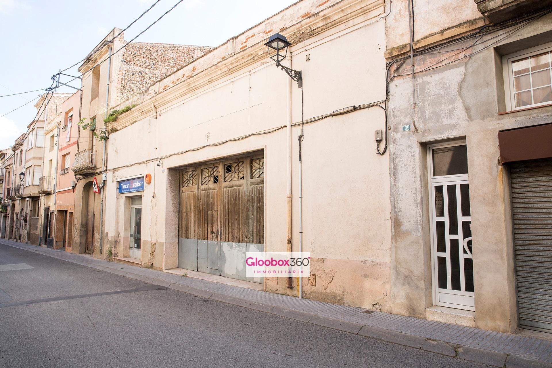 Vista exterior de Local en venda en Riudoms