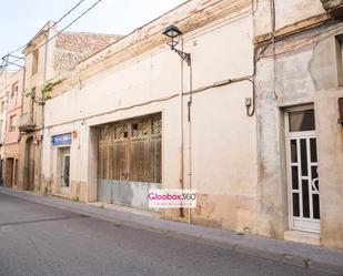 Vista exterior de Local en venda en Riudoms