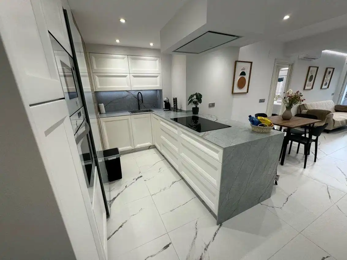 Kitchen of Flat for sale in Córdoba  with Air Conditioner, Terrace and Furnished