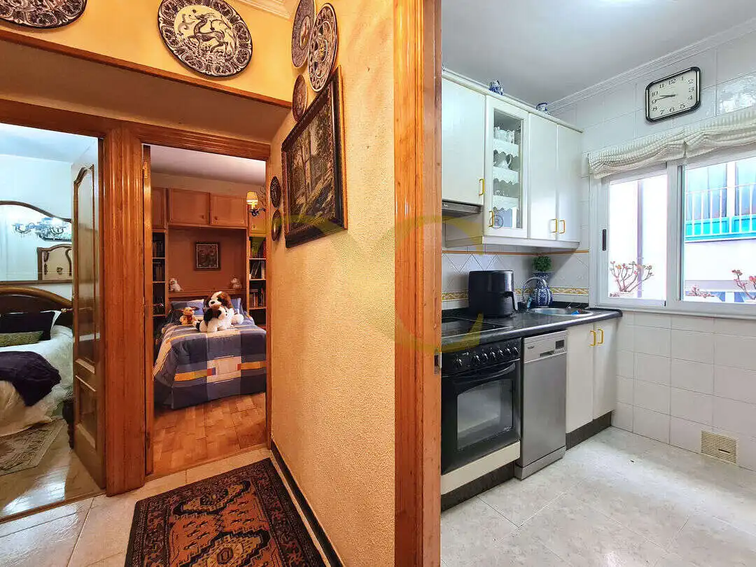 Cocina de Piso en venta en Ribadesella con Calefacción y Trastero