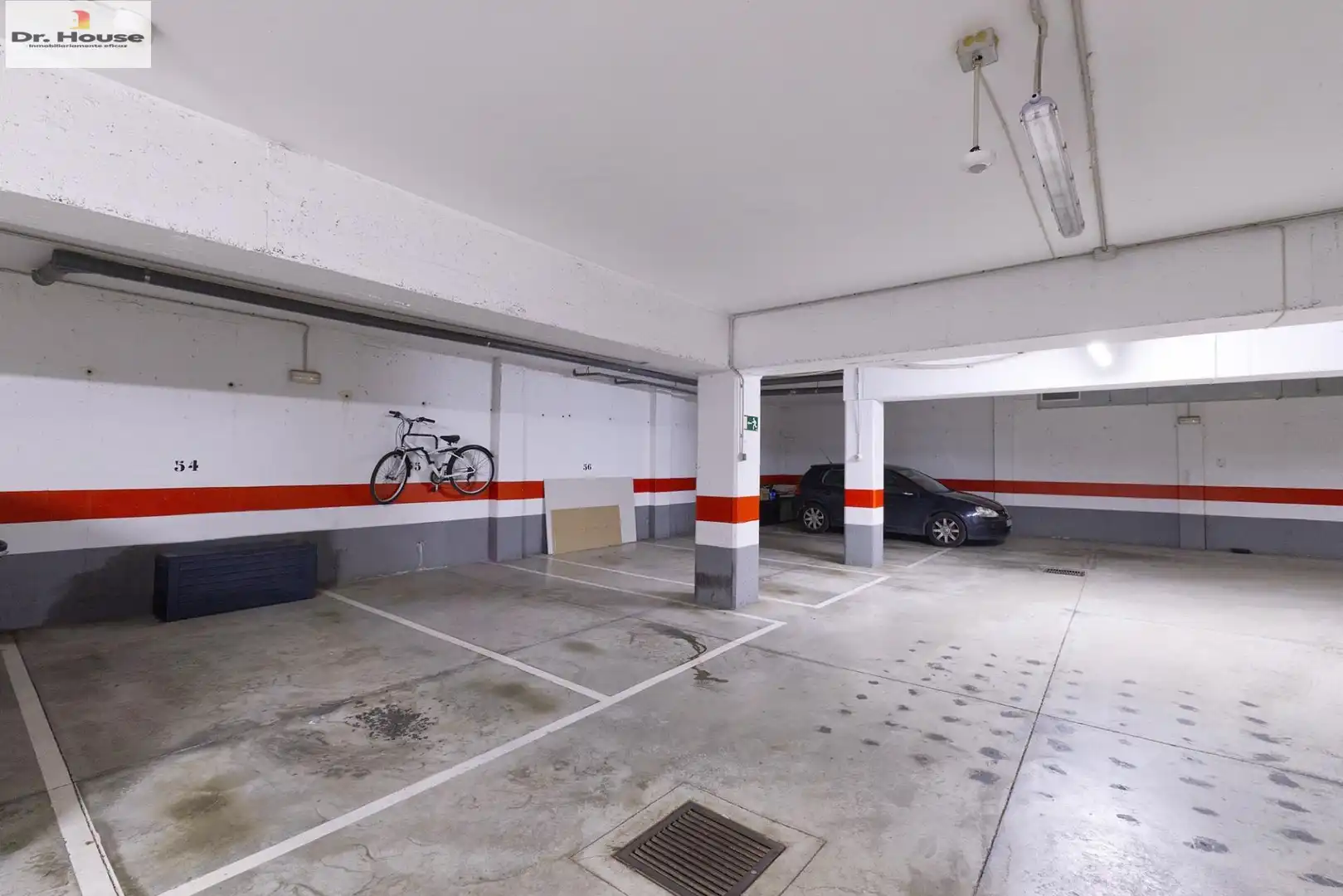 Parking of Flat for sale in Málaga  with Air Conditioner, Heating and Storage room