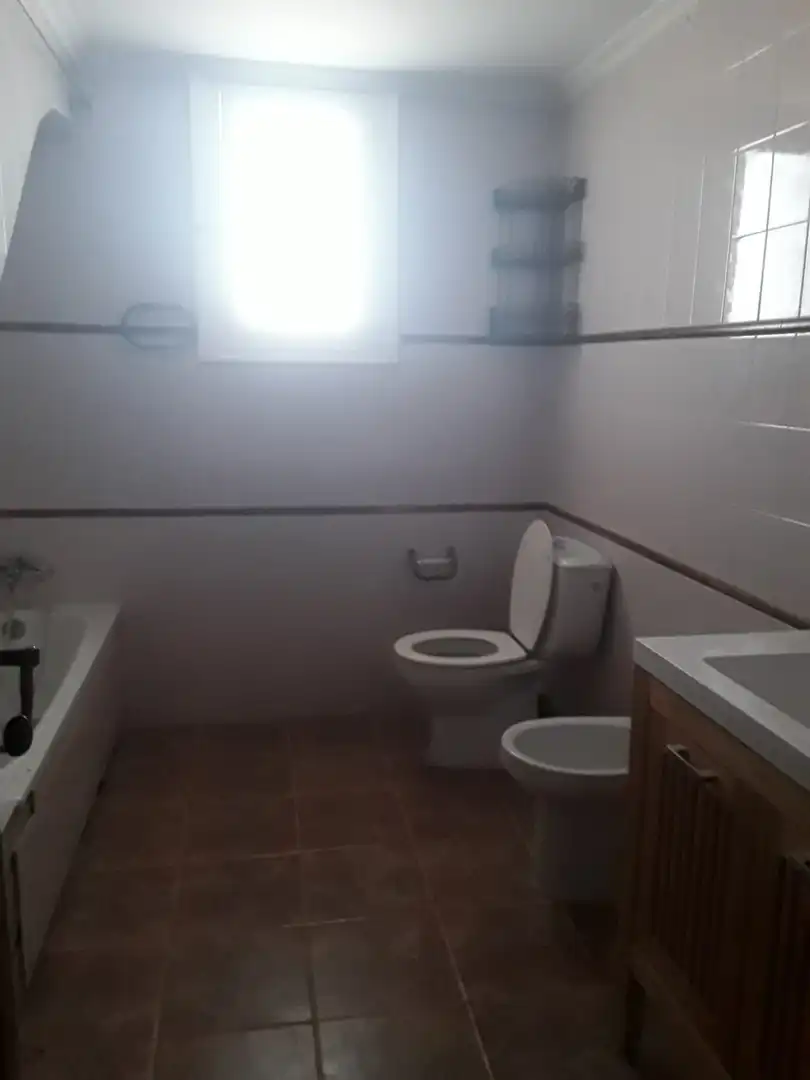 Baño de Finca rústica en venta en Agost con Jardín privado, Terraza y Trastero