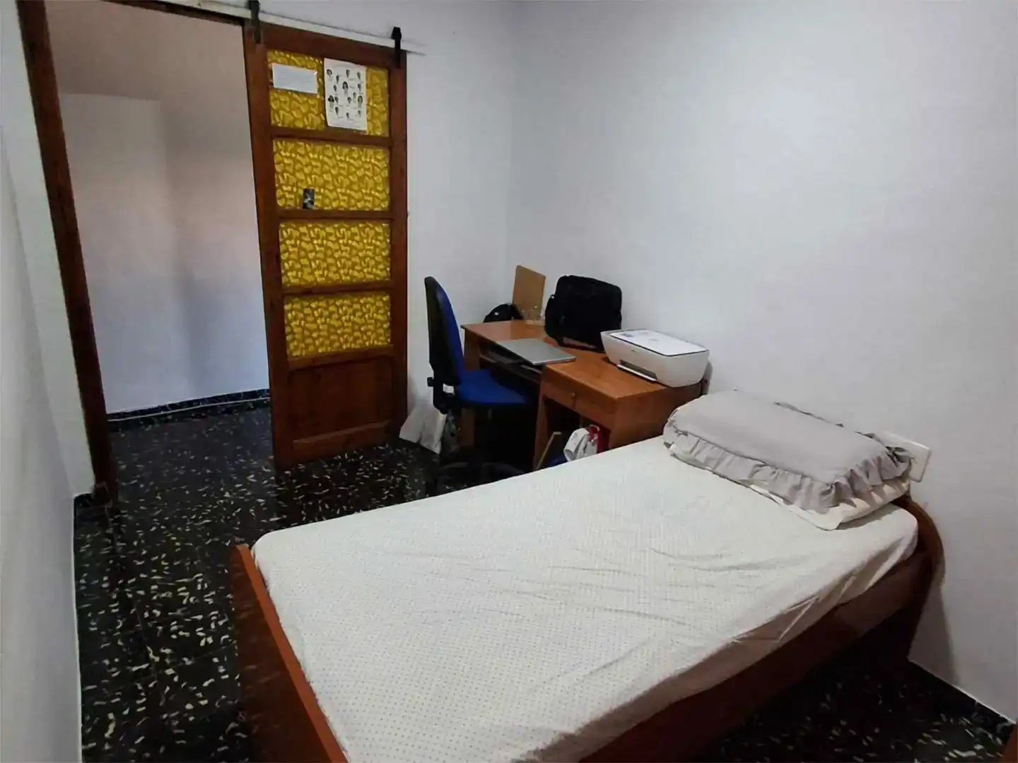 Habitación de Piso en venta en Ontinyent con Trastero y Balcón
