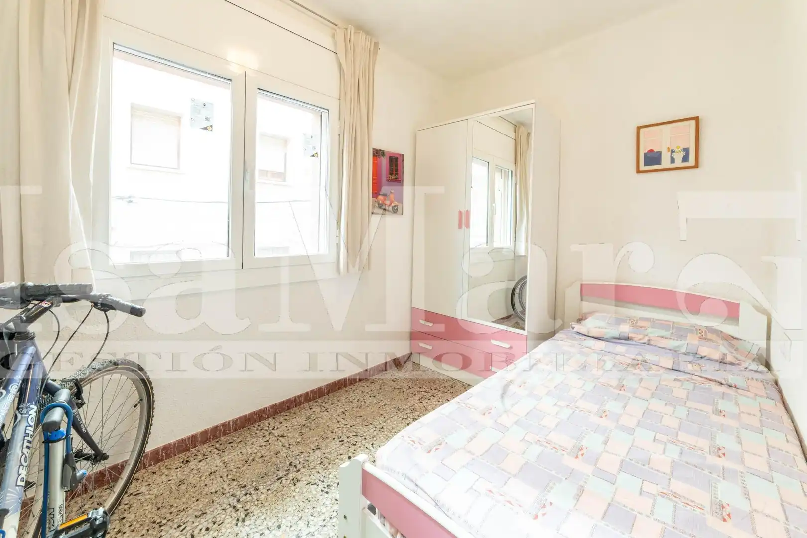Habitación de Piso en venta en Calafell con Terraza y Balcón