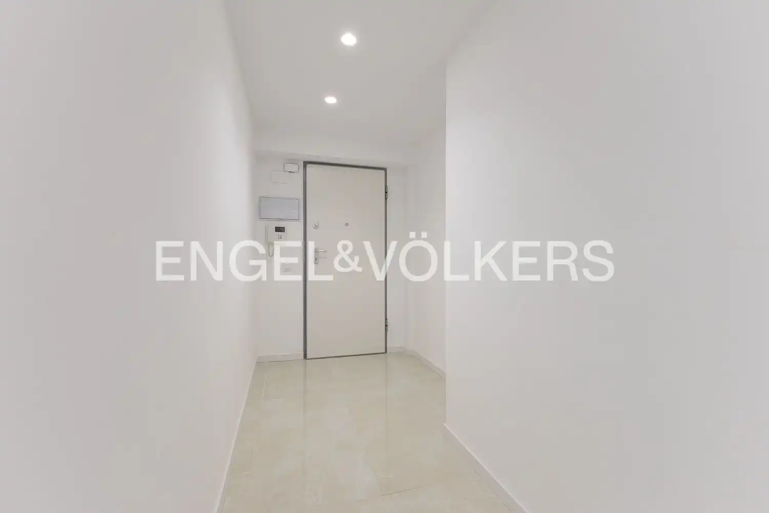 Piso en venta en Valencia con Aire acondicionado, Calefacción y Balcón