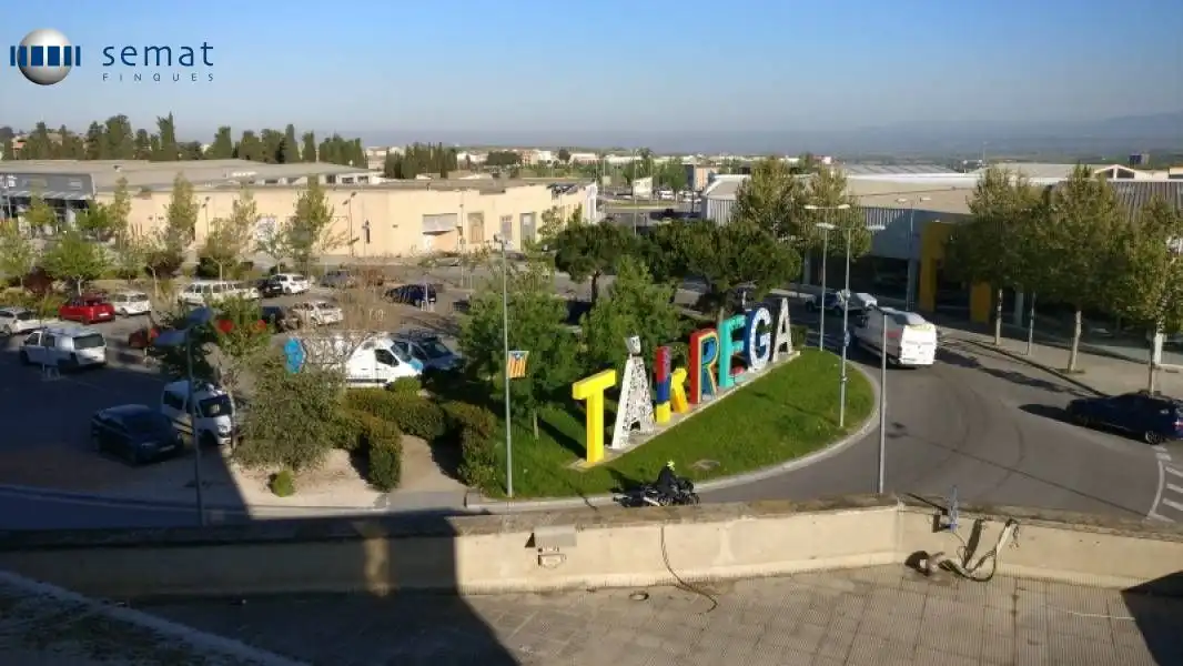 Local comercial en venda a Tàrrega, imagen 3