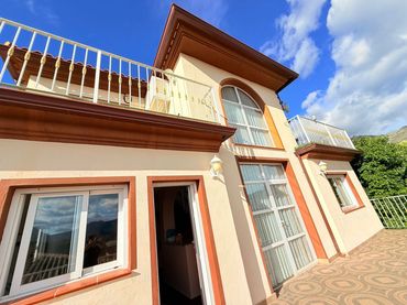 Casa amb piscina en venda a Callosa d'en Sarrià
