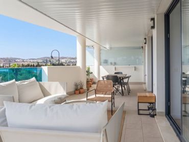 Apartament amb piscina en venda a Las Lagunas