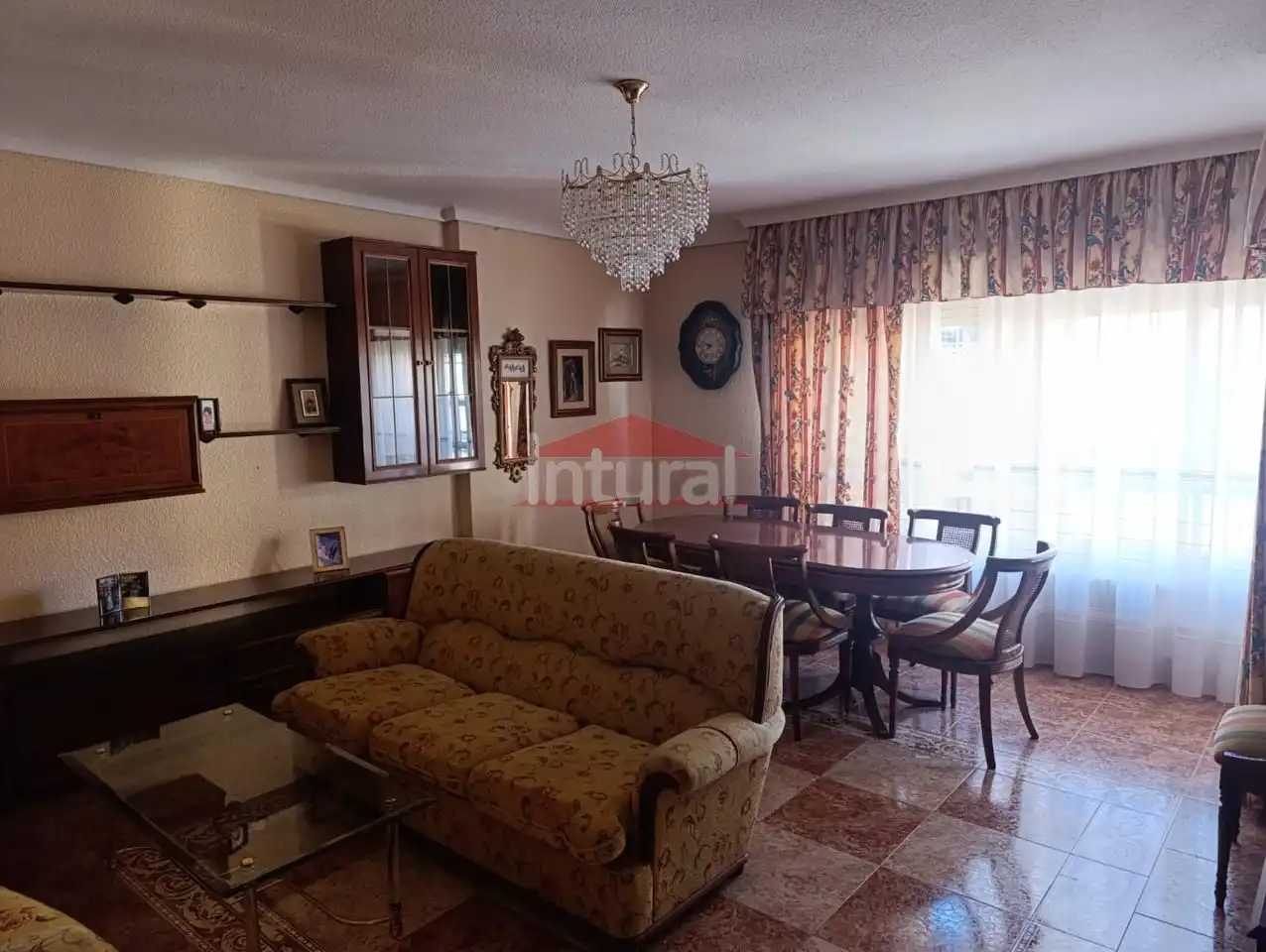 Wohnzimmer von Wohnung zum Verkauf in Albacete mit Klimaanlage, Heizung und Terrasse