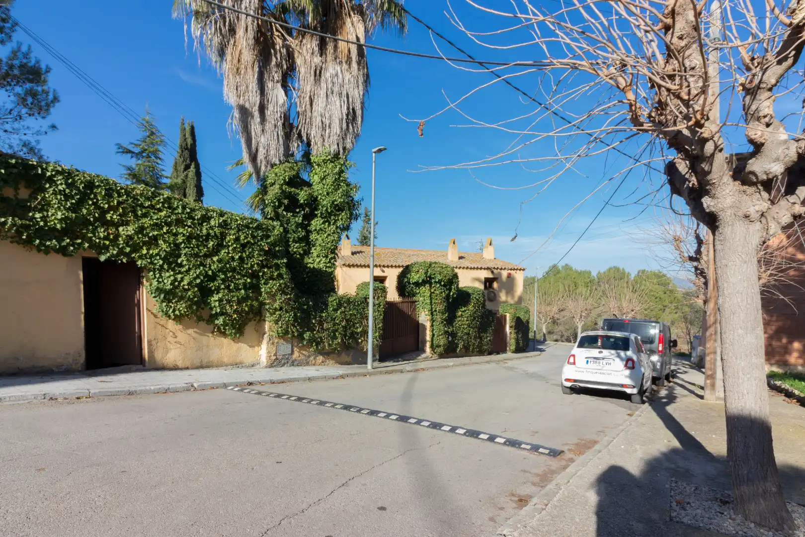 Vista exterior de Casa o xalet en venda en Subirats amb Aire condicionat, Jardí privat i Moblat