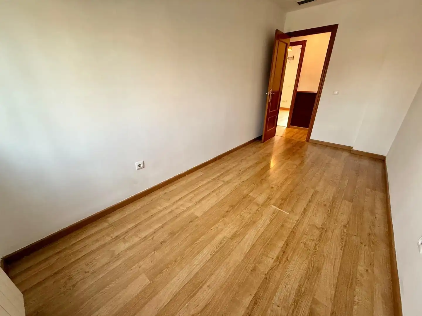 Schlafzimmer von Einfamilien-Reihenhaus zur Miete in Badajoz mit Klimaanlage, Heizung und Terrasse