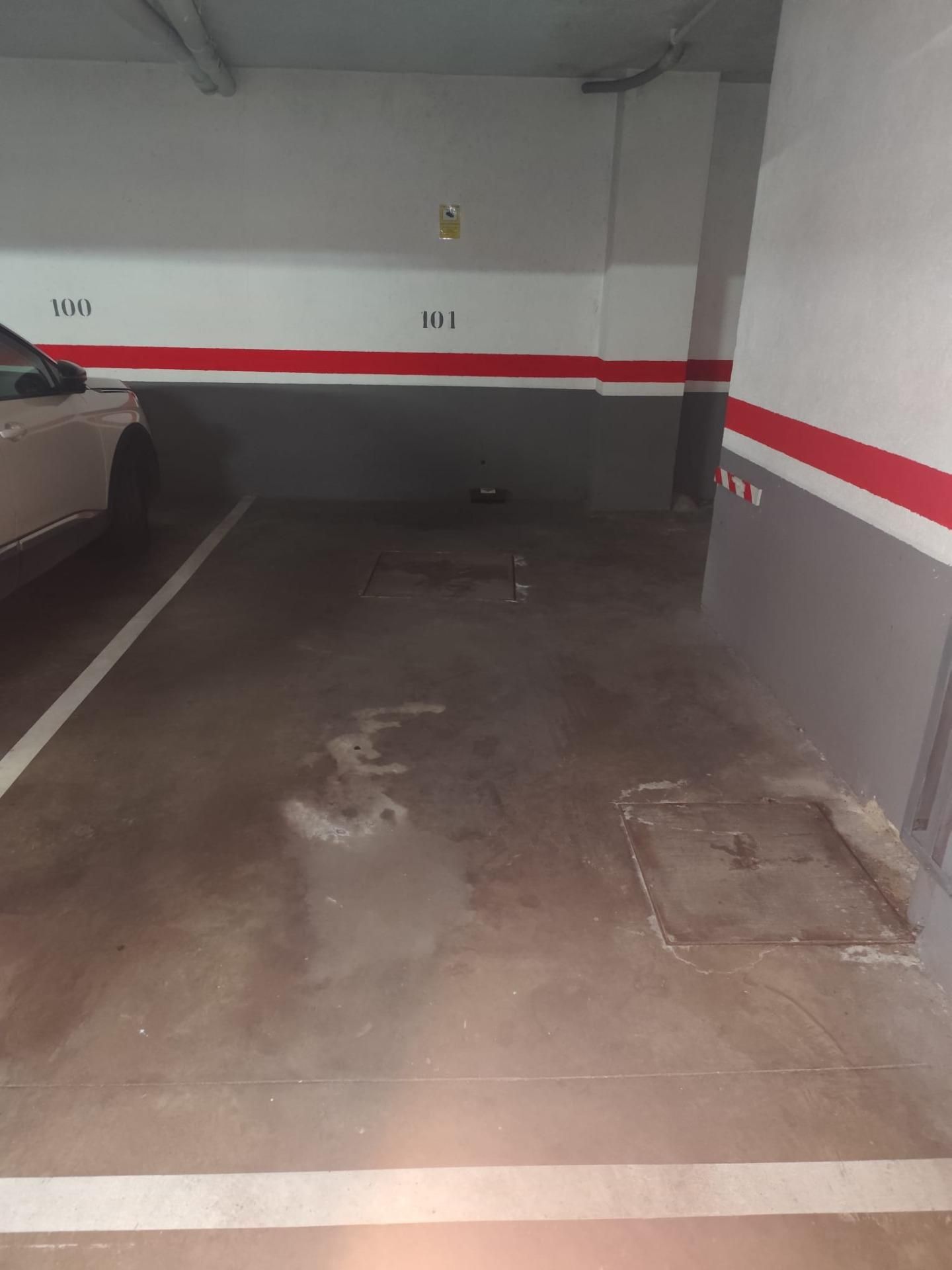 Parking of Garage for rent in  Madrid Capital