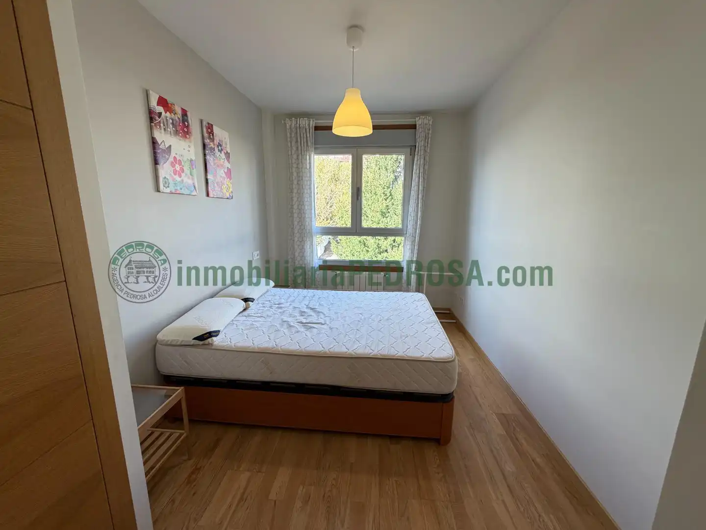 Apartament de lloguer a Calle GRECIA, Monte Porreiro